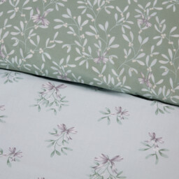 Green King Size Mistletoe Kisses Duvet Set - thumbnail 4