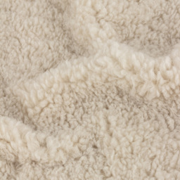 Yard Olann Natural Shearling Fleece Throw - thumbnail 4