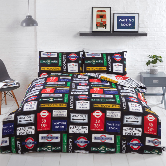 Rapport Home TFL Signs King Size Multicolour Duvet Set - image 1