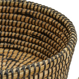 Premier Housewares Black Detail Round Straw Basket 3 Pack - thumbnail 3