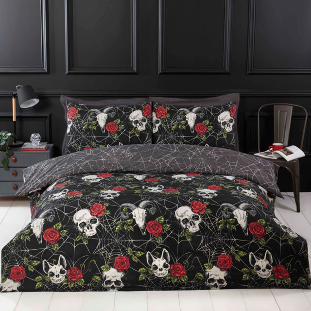 Rapport Home Skulls and Roses King Size Multicolour Microfibre Duvet Set - image 1