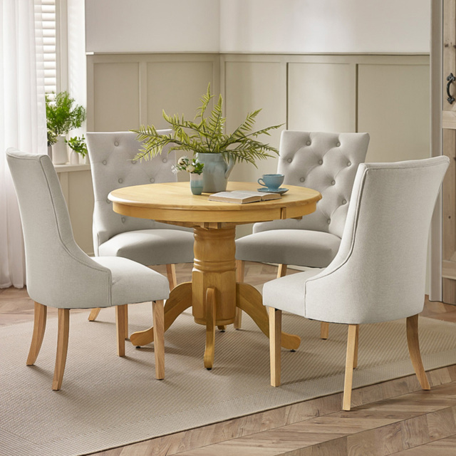 Furniturebox Fowey Kensington Oak Effect 4 Seater Wooden Extendable Dining Set - image 1