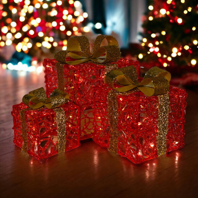 St Helens Red 3 Piece Christmas Gift Box Decoration Set - image 1