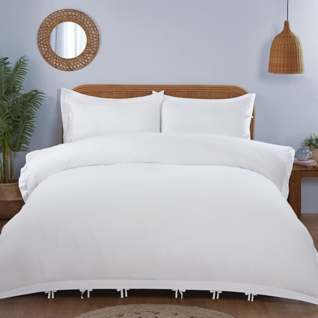 Moda White Double Duvet Set - image 1