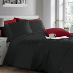 Velosso Black Super King Size Quilted Geo Duvet and Pillowcase Set