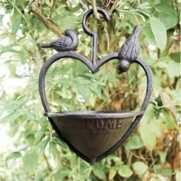 Marco Paul Heart Shaped Cast Iron Bird Feeder with Welcome Sign - thumbnail 3