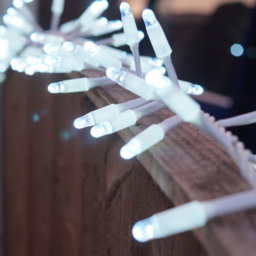 Eagle Connect White Cable 500 Cool White LED Cluster Light 10m - thumbnail 3