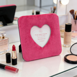 Bright Plush Heart Photo Frame Pink - thumbnail 2