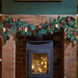 Samuel Alexander 180cm Festive Spice Garland with Pinecones and Faux Dried Fruit - thumbnail 2