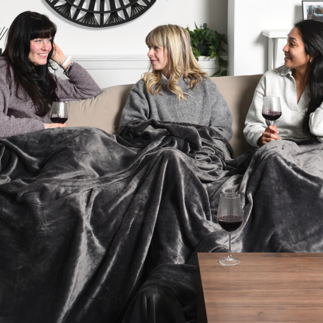 Family Sized Throw Charcoal - image 1
