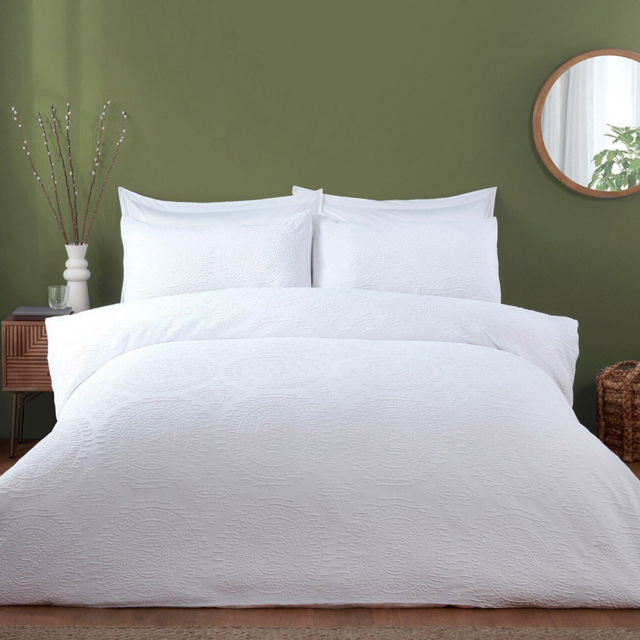 White Super King Size Kingsbridge Duvet Set - image 1