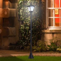 Outsunny Black LED Solar Lamp Post - thumbnail 2