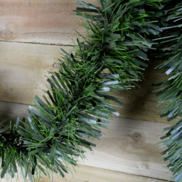 Samuel Alexander 10m Green Chunky Cut Tinsel Garland - thumbnail 4