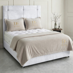 DS Living Kingsley White Double Plush Divan Bed - thumbnail 1