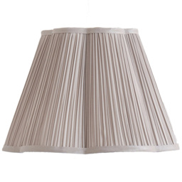 ValueLights Loralei Large Light Grey Pleated Faux Silk Scalloped Shade