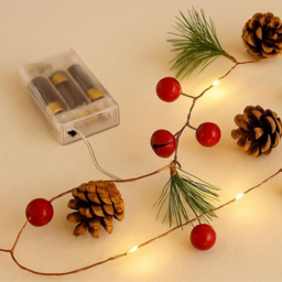 Marco Paul Berry and Acorn LED Light Up Christmas Garland 200cm - thumbnail 3