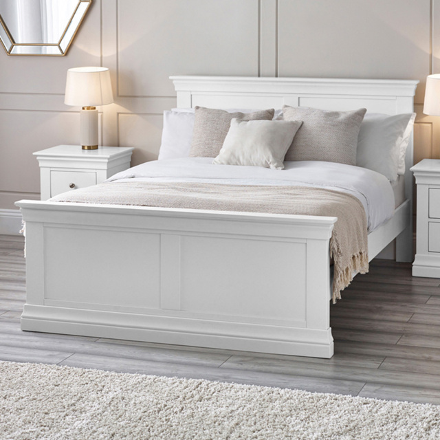 Julian Bowen Clermont Surf White King Bed - image 1