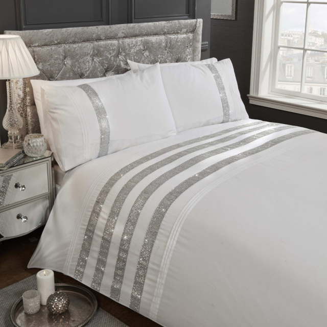 Rapport Home Carly Super King Size White Duvet Set