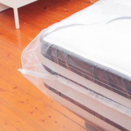 Wrap & Move King Size Mattress Protector 2 Pack - thumbnail 2
