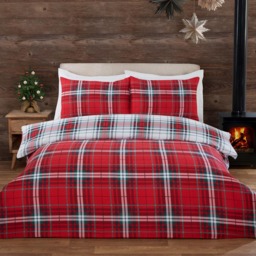 Red Super King Size Tartan Christmas Duvet Set - thumbnail 1