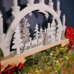 Samuel Alexander Wooden Reindeer Scene Candle Bridge LED Christmas Decoration 45cm - thumbnail 3