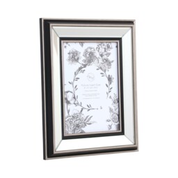 The Port. Co Gallery Silver Group Mode Mirrored Frame 8 x 6 inch - thumbnail 3