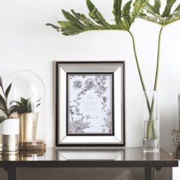 The Port. Co Gallery Silver Group Mode Mirrored Frame 8 x 6 inch - thumbnail 1