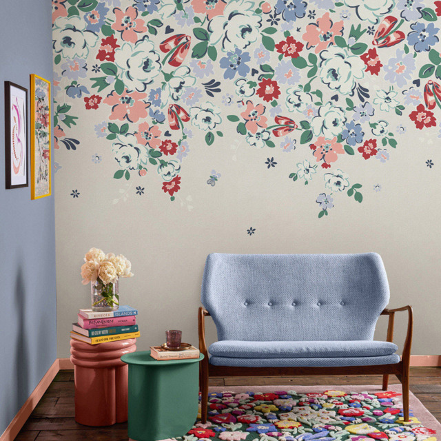 Cath Kidston Clifton Floral Cream Mural - image 1