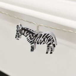 Zebra Black and White 15 LED String Light - thumbnail 4