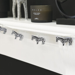 Zebra Black and White 15 LED String Light - thumbnail 2