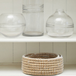 Premier Housewares White Detail Oval Straw Basket 2 Pack - thumbnail 2
