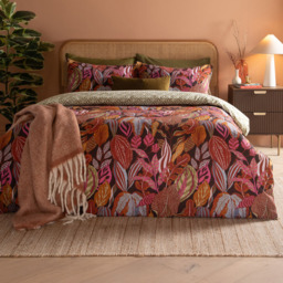Furn Utopia Printed King Size Reversible Duvet Set