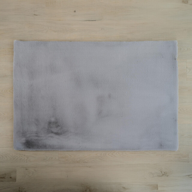 Lux Glacier Rabbit Faux Rug 100cm - image 1