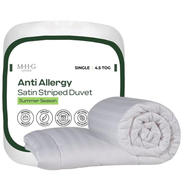 MHG Living White Single Spring Summer Hollowfibre Duvet 4.5 Tog - image 1
