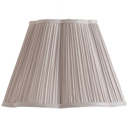ValueLights Loralei Small Light Grey Pleated Faux Silk Scalloped Shade
