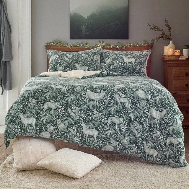 Deyongs Dark Sage Single Woodland Folk Duvet Set - image 1