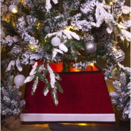 St Helens Red and White Father Christmas Style Tree Skirt - thumbnail 2