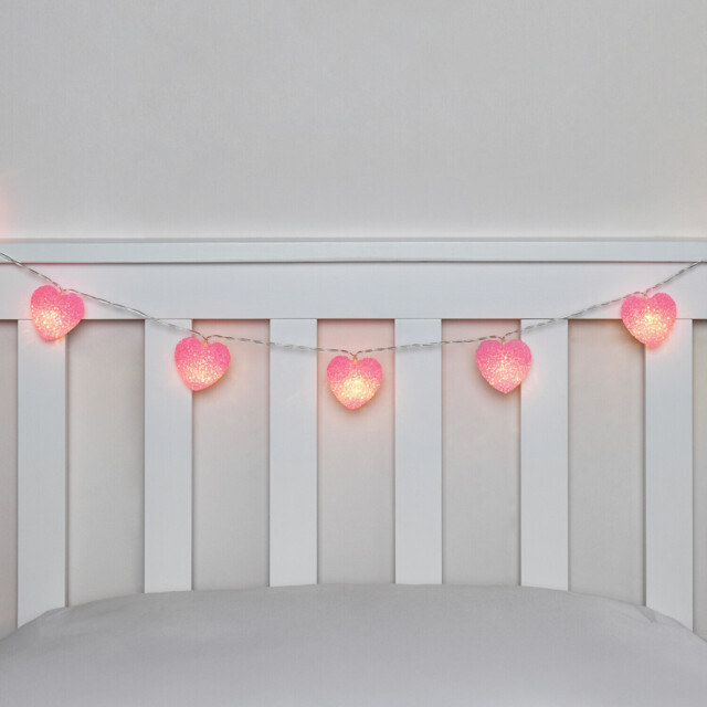 Ombre Heart 20 LED String Light - image 1