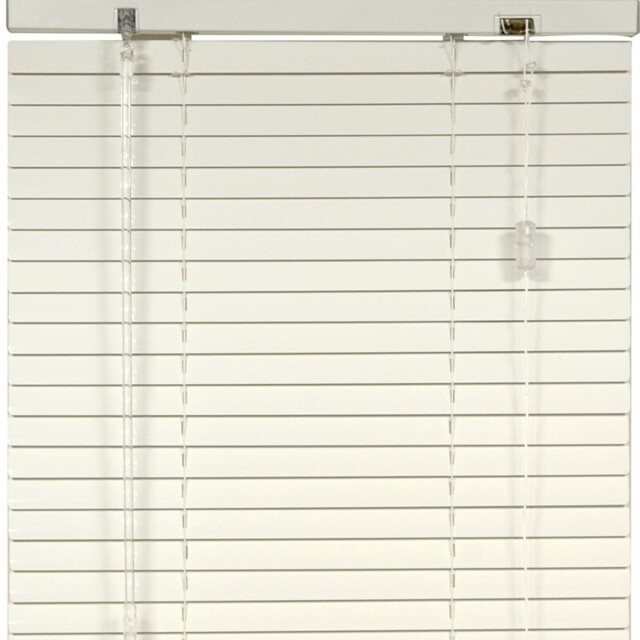 White Aluminium Venetian Blind 105 x 160cm - image 1