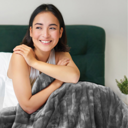 Pro Breeze Grey Fleece Electric Heated Throw - thumbnail 2