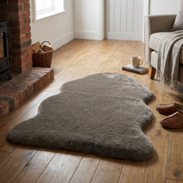Taupe Soft Faux Fur Rug 90 x 60cm - thumbnail 4