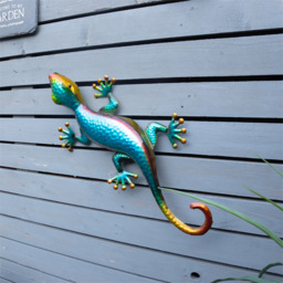 St Helens Multicolour Metal Gecko Garden Wall Ornament - thumbnail 2