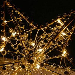Living and Home Modern Metal Pre-Lit Star Christmas Tree Topper - thumbnail 4