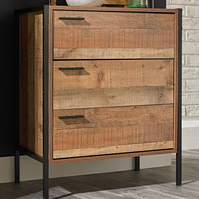 Hoxton 3 Drawer Oak Effect Chest of Drawers - image 1