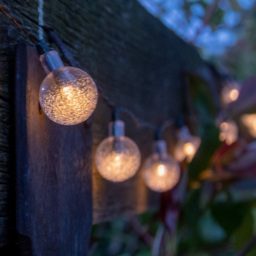 GardenKraft Warm White 60 Solar Globe String Light - thumbnail 3