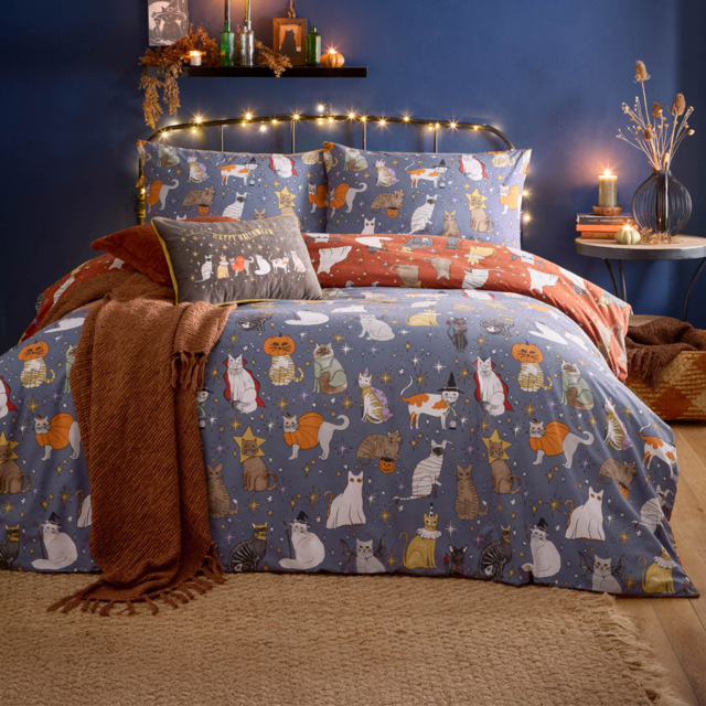 Furn Halloween Pawty Printed King Size Reversible Duvet Set - image 1