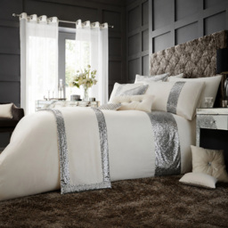 Smart Living Cream Double Glamorous Duvet Set