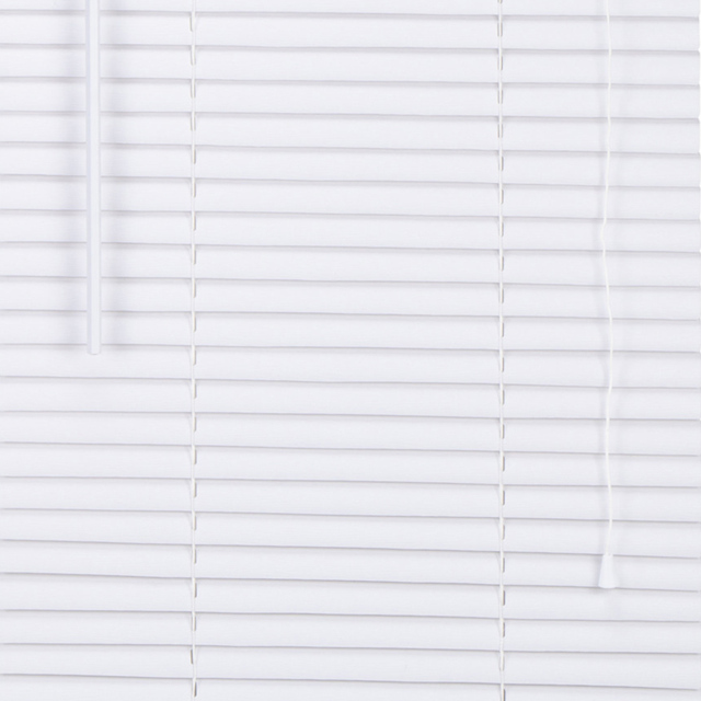 White PVC Wood Effect Venetian Blind 105 x 152cm - image 1