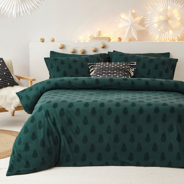 furn. Yard Tufted Tree Super King Size Green Festive Duvet Cover Set - image 1
