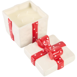 Single Pistachio Macaroon Present Ceramic Candle in Assorted Styles - thumbnail 4